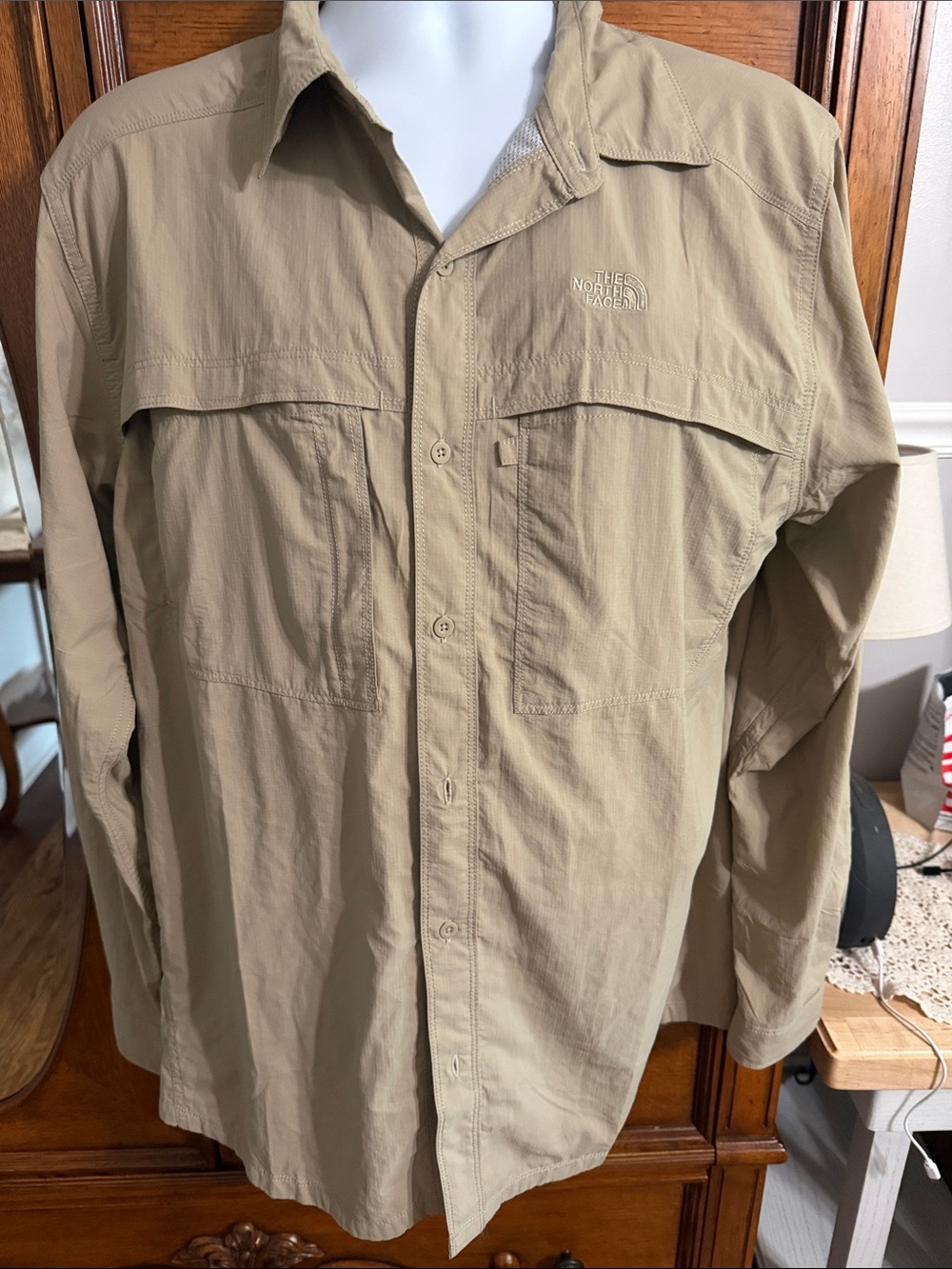 The North Face Men's Tan Lightweight Shirt Jacket